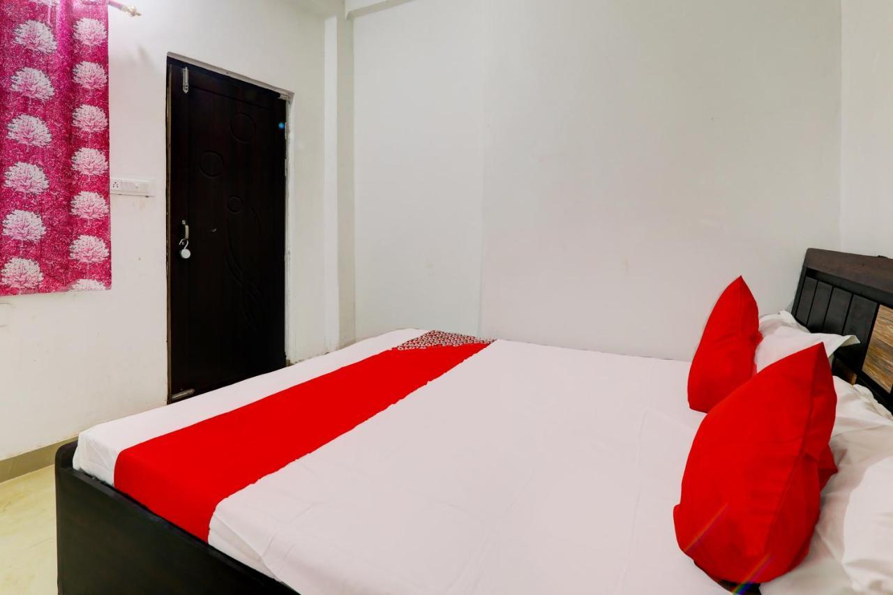 Chinhat Oyo Flagship Shine Hotel מראה חיצוני תמונה