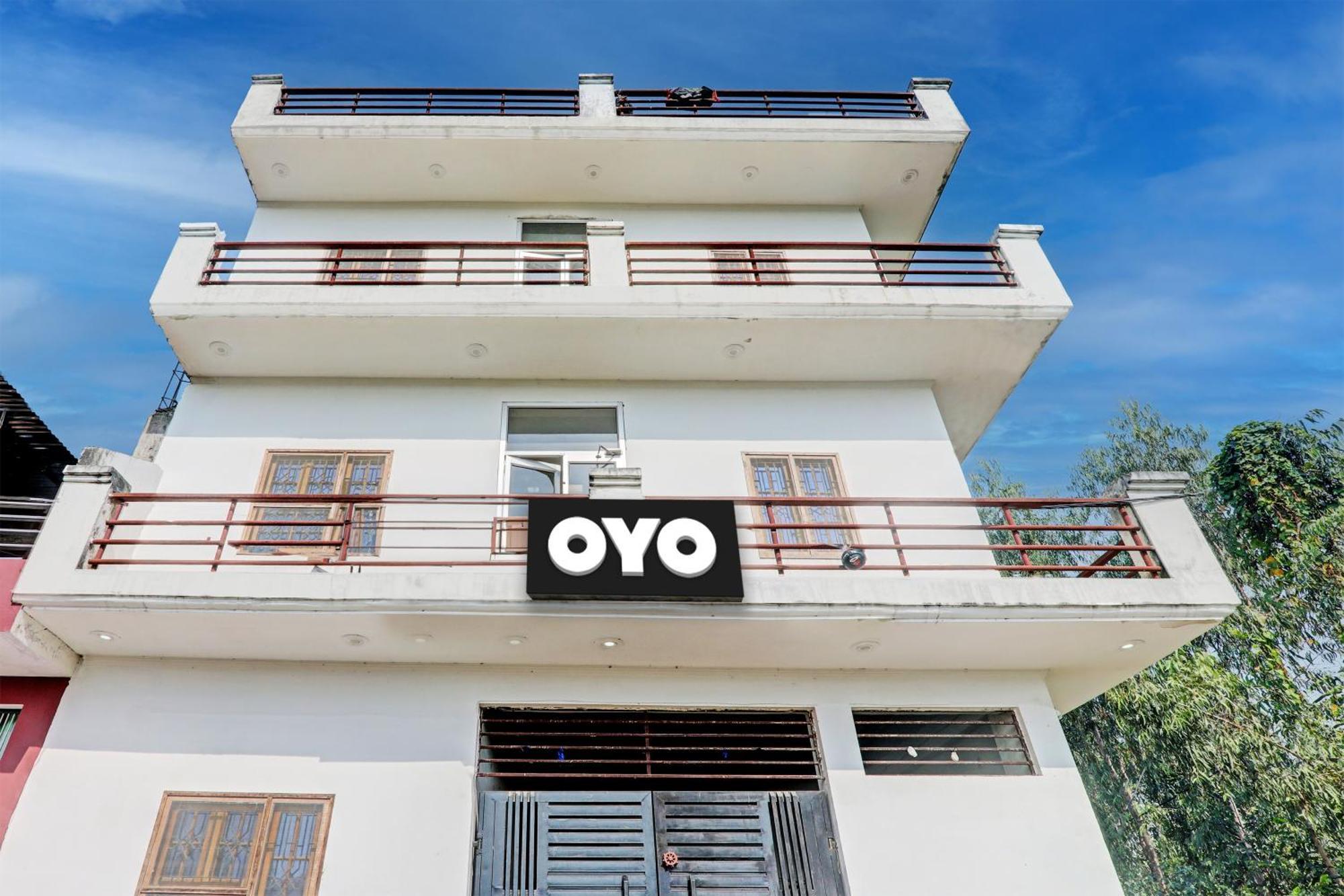 Chinhat Oyo Flagship Shine Hotel מראה חיצוני תמונה
